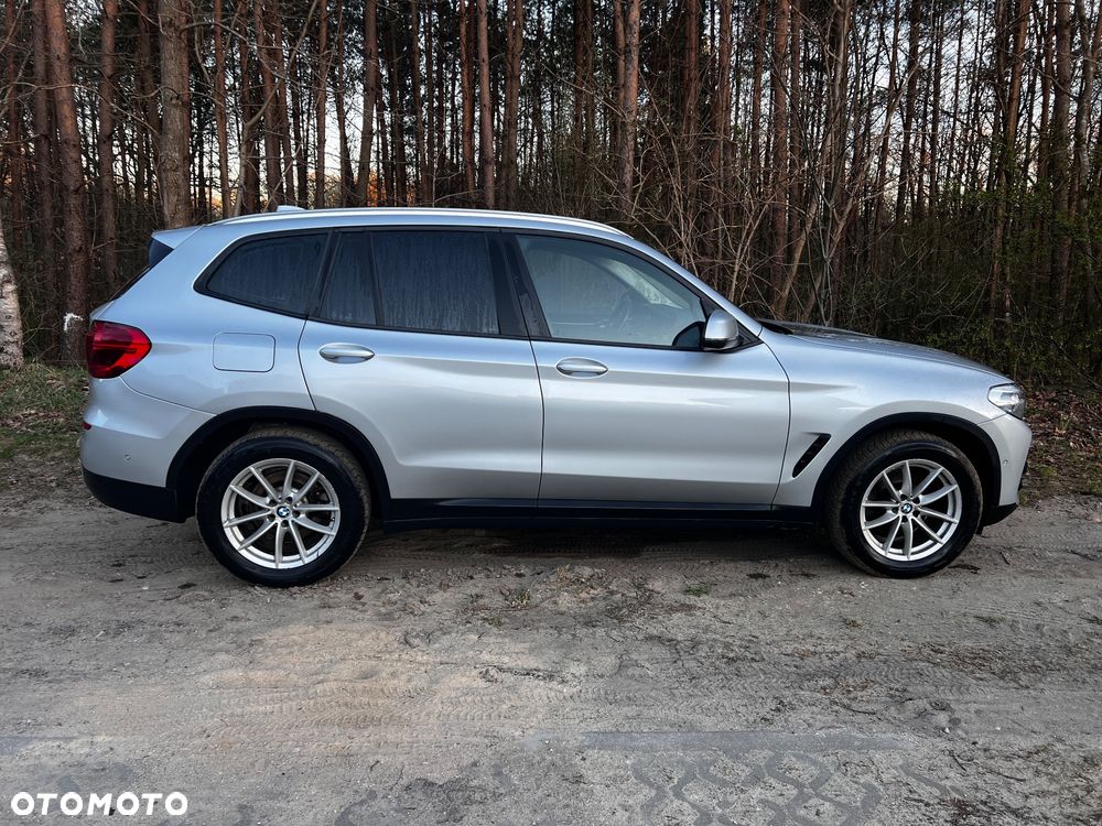 BMW X3 xDrive20d - 8