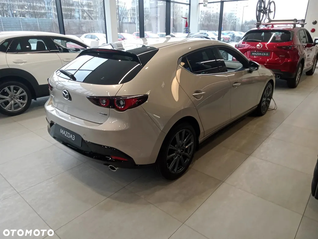 Mazda 3 2.0 mHEV Centre-Line - 3
