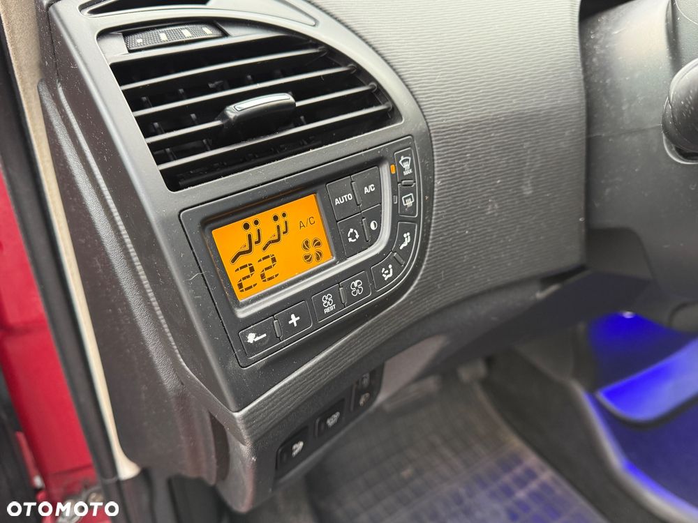 Citroën C4 Picasso - 14