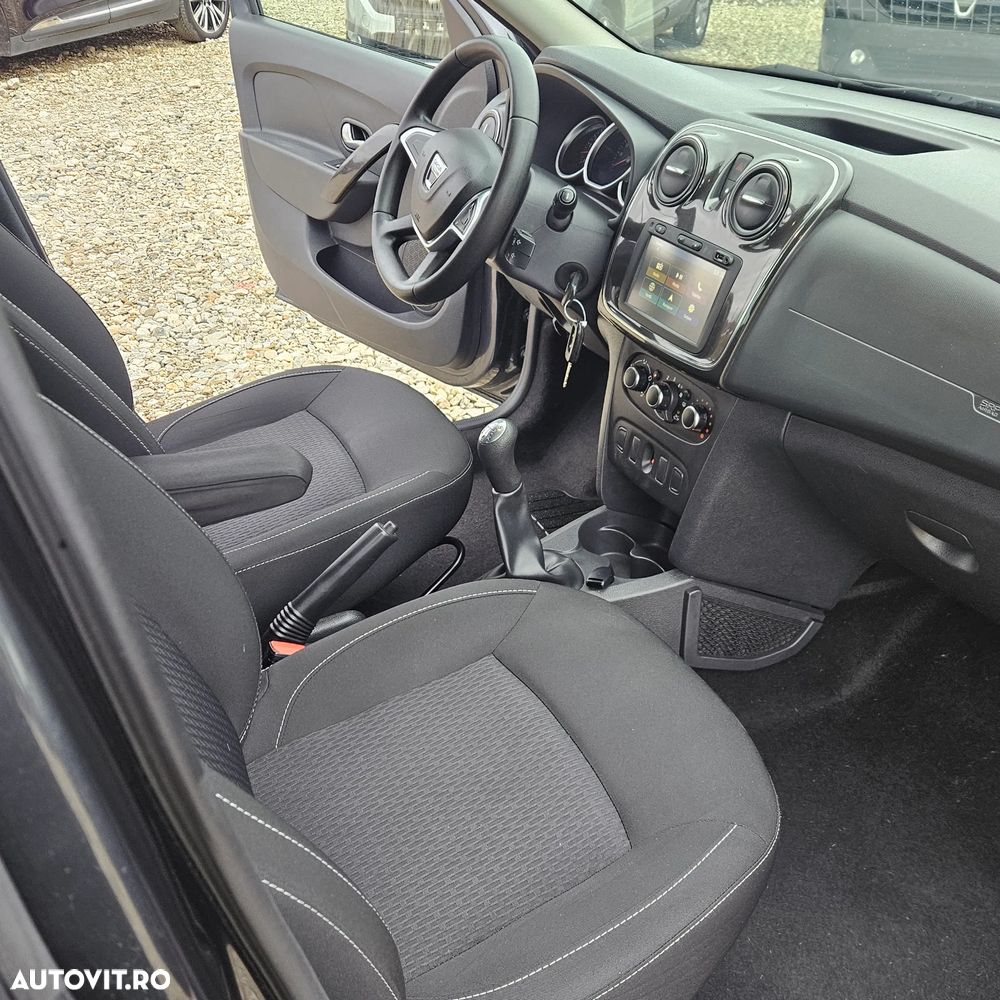 Dacia Logan TCe 90 Laureate - 6