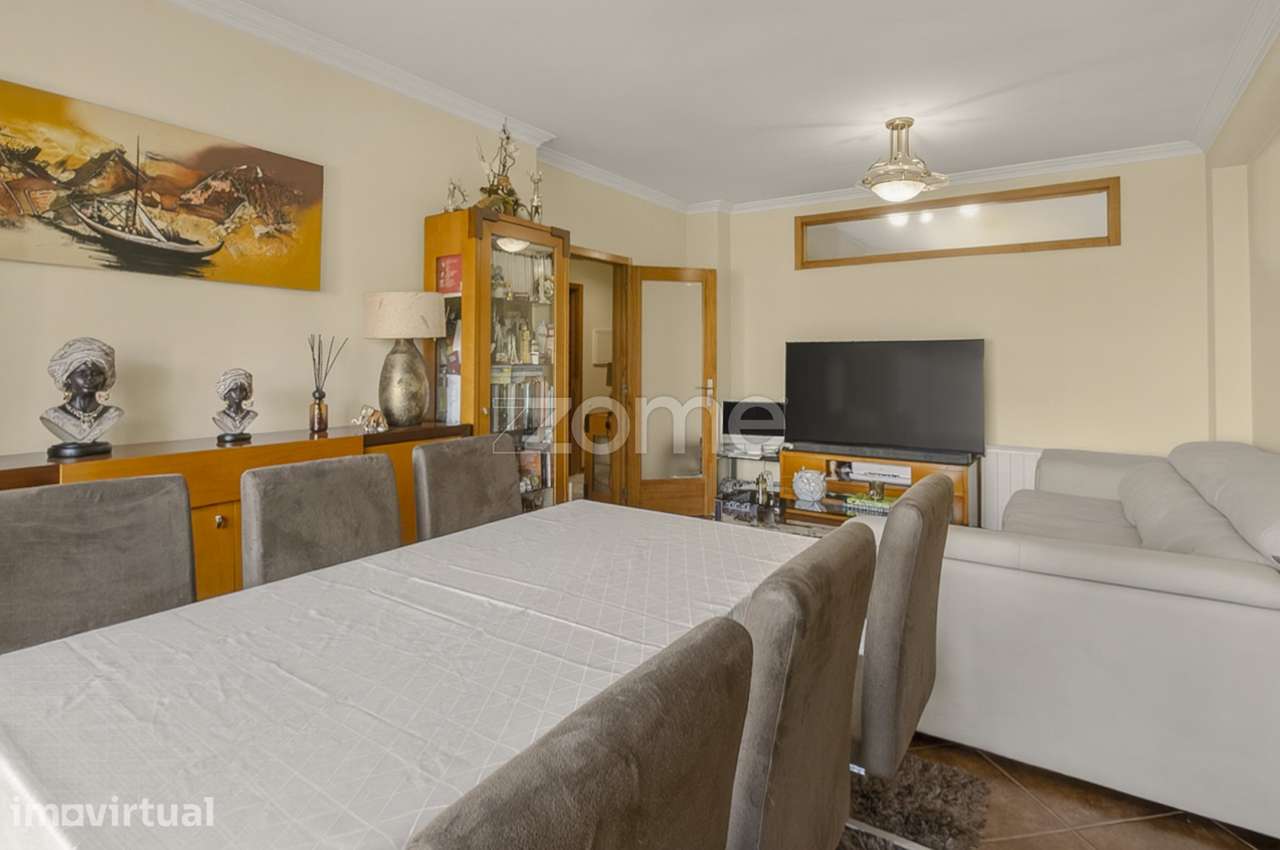 Apartamento T1+1 com metro à porta, Vilar de Andorinho - Grande imagem: 4/18