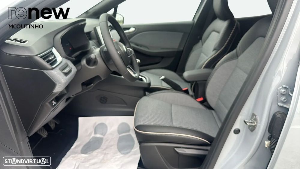 Renault Clio 1.0 TCe Techno Bi-Fuel - 12