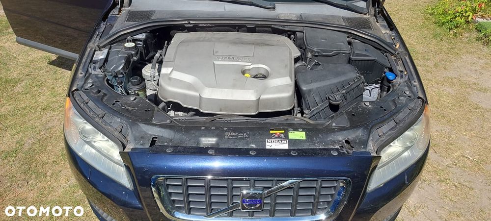 Volvo V70 2.0D Momentum - 5