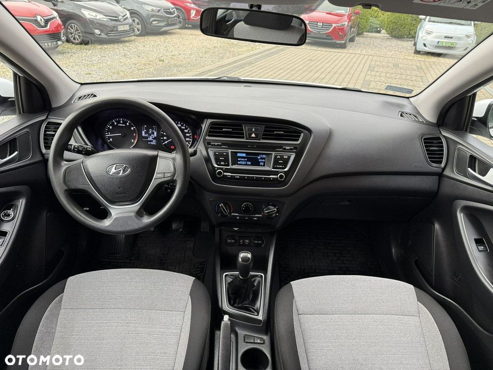 Hyundai i20 1.2 BlueDrive Classic + - 14