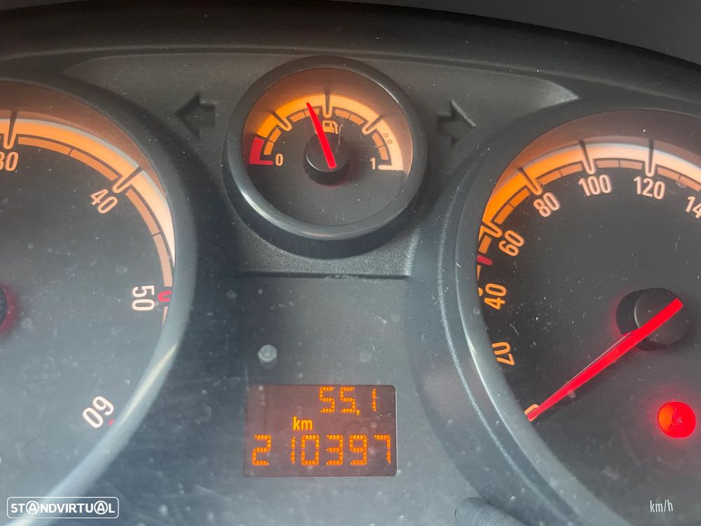 Opel Corsa 1.3 CDTi - 8