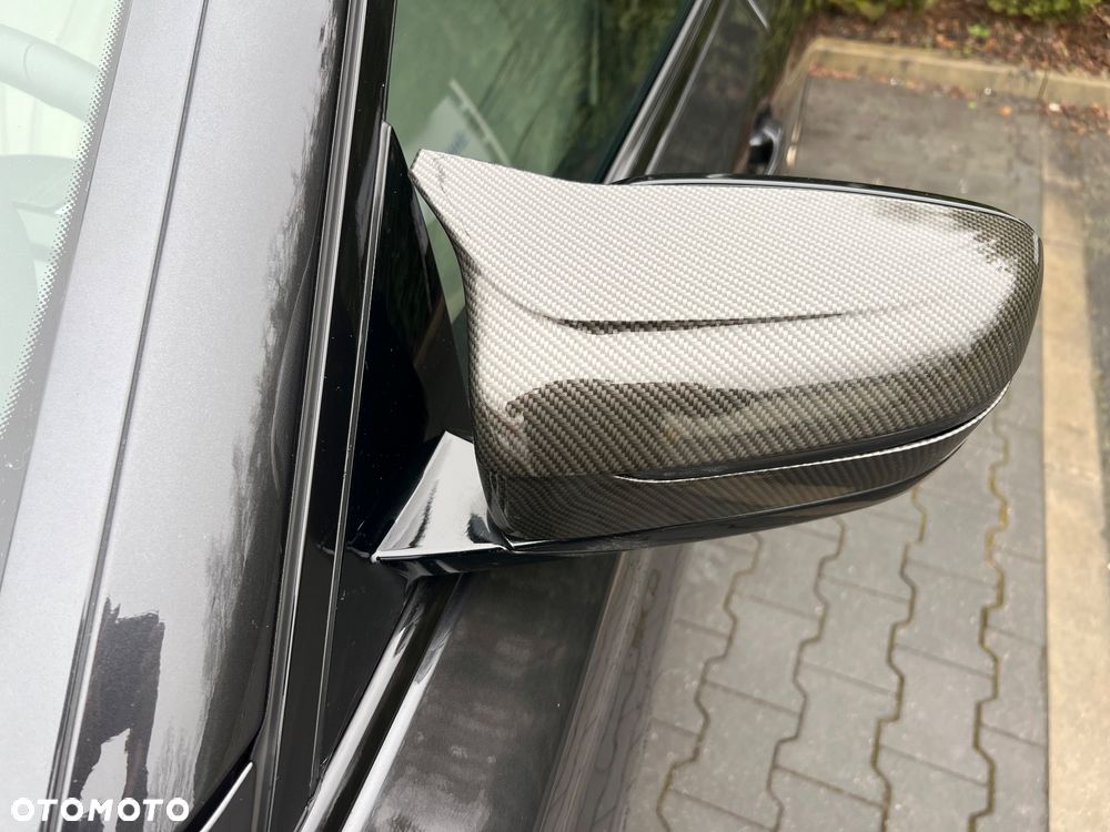 BMW Seria 5 530i Sport Line - 23