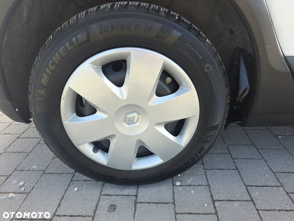 Renault Scenic - 12