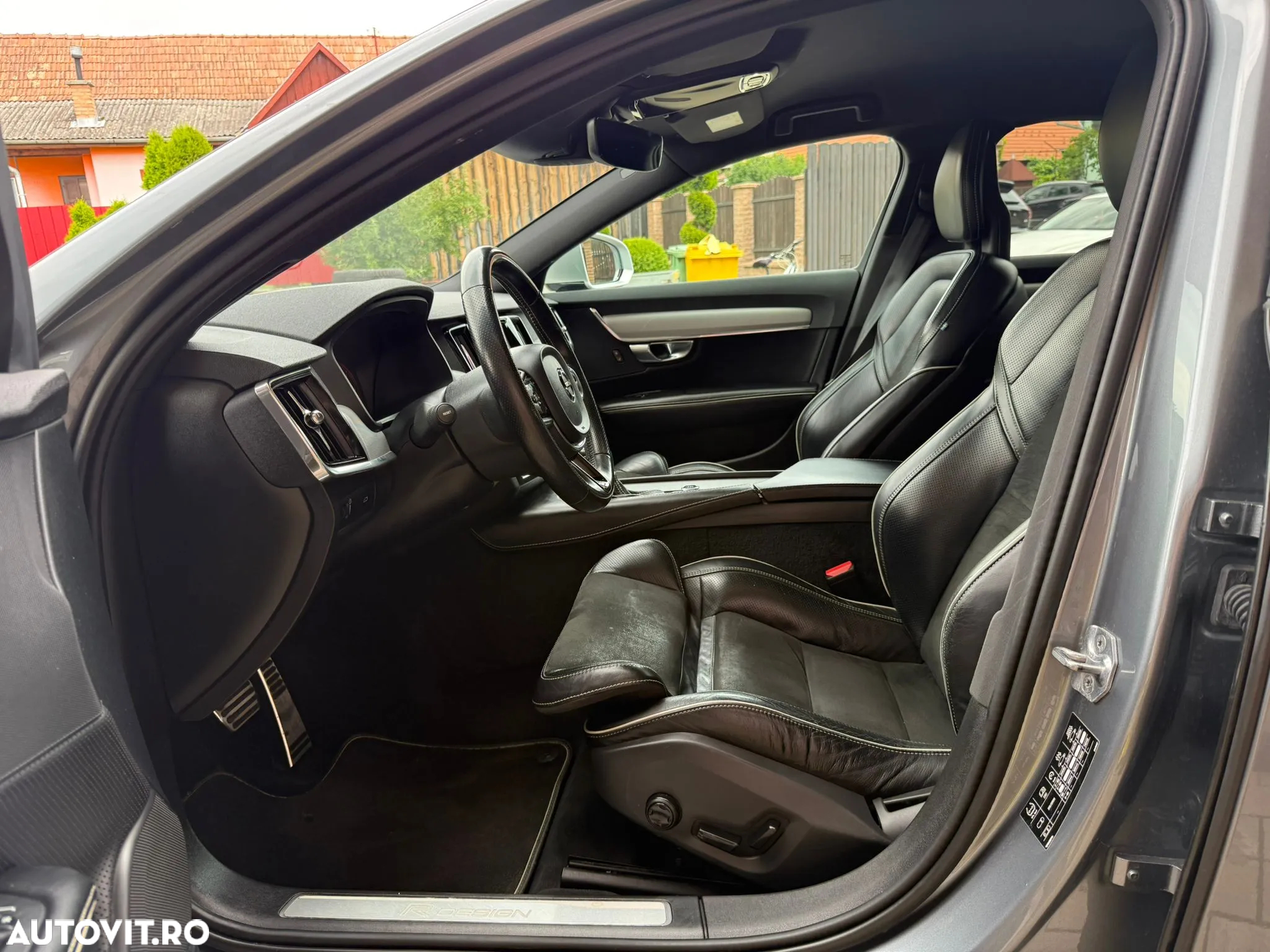 Volvo S90 D5 AWD Geartronic R Design - 10