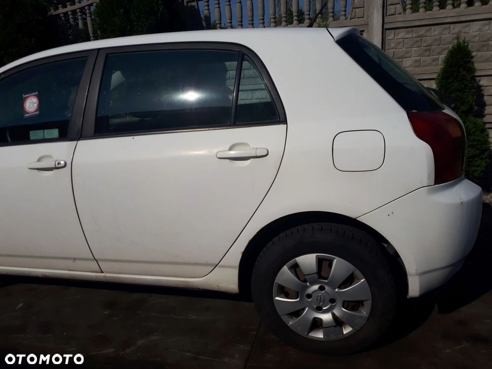 TOYOTA COROLLA E12 01-04 MASKA PRZÓD PRZEDNIA POKRYWA SILNIKA 040 - 8