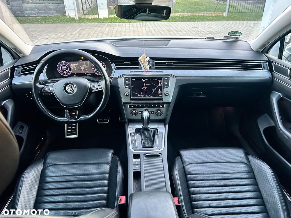 Volkswagen Passat 2.0 TDI 4Mot Elegance DSG - 11
