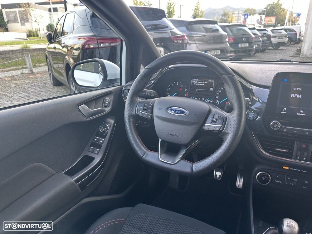Ford Fiesta 1.0 EcoBoost ST-Line X - 15