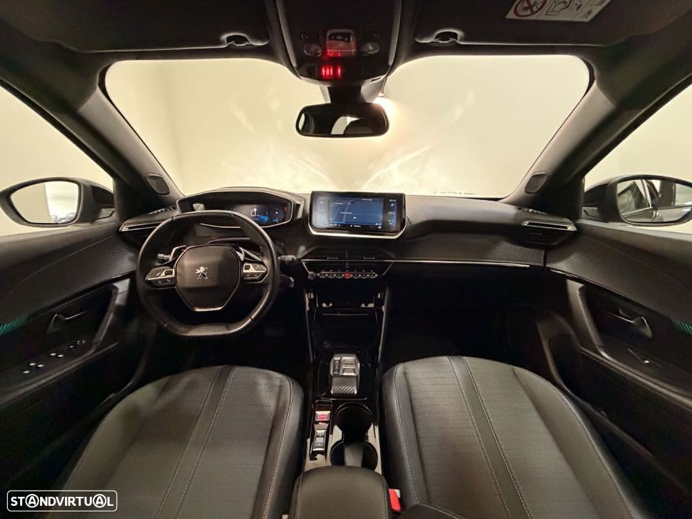 Peugeot 2008 1.5 BlueHDi Allure Pack EAT8 - 10