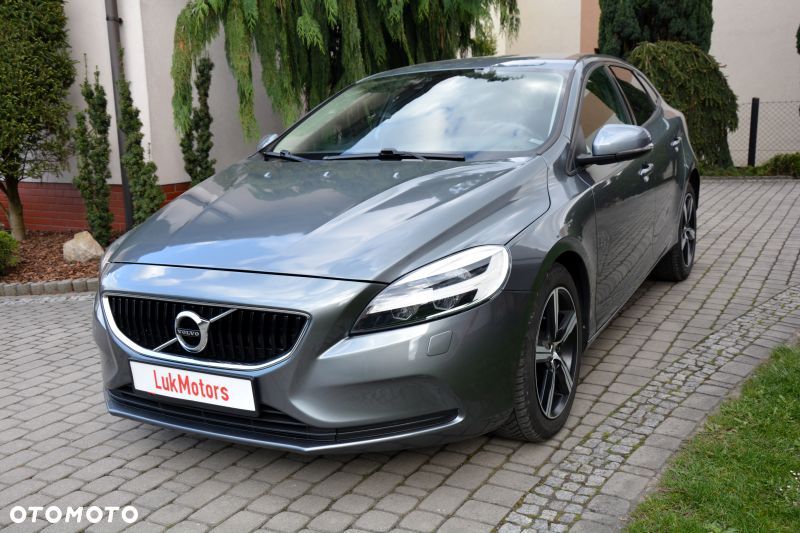 Volvo V40 T2 - 10