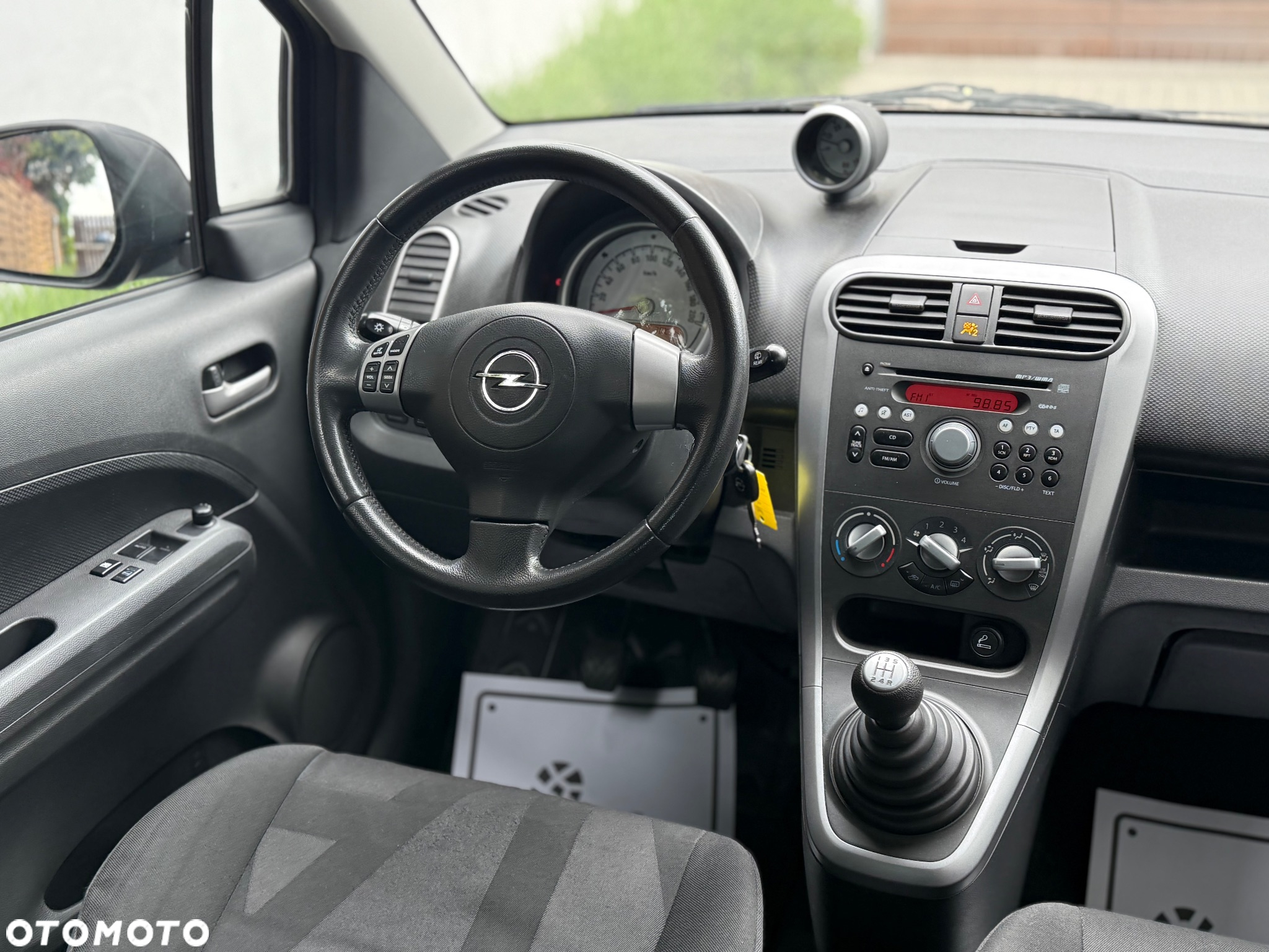 Opel Agila 1.2 Enjoy - 10