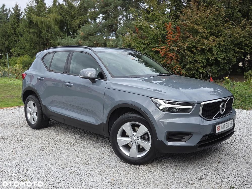 Volvo XC 40 T3 Momentum Core - 2