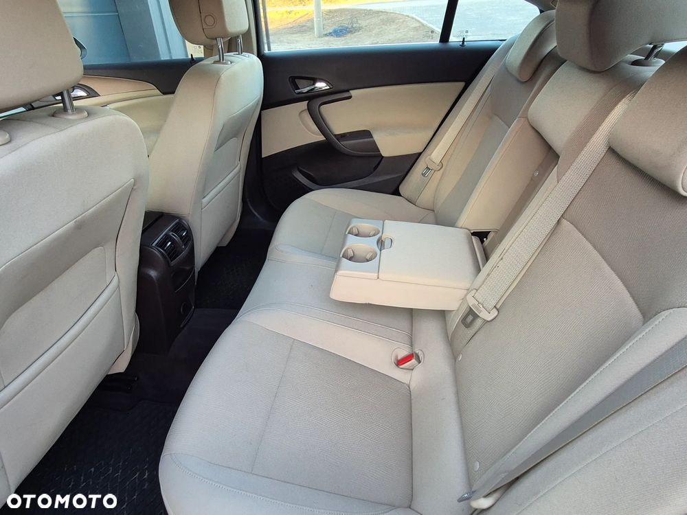 Opel Insignia 1.4 T Elegance S&S - 11