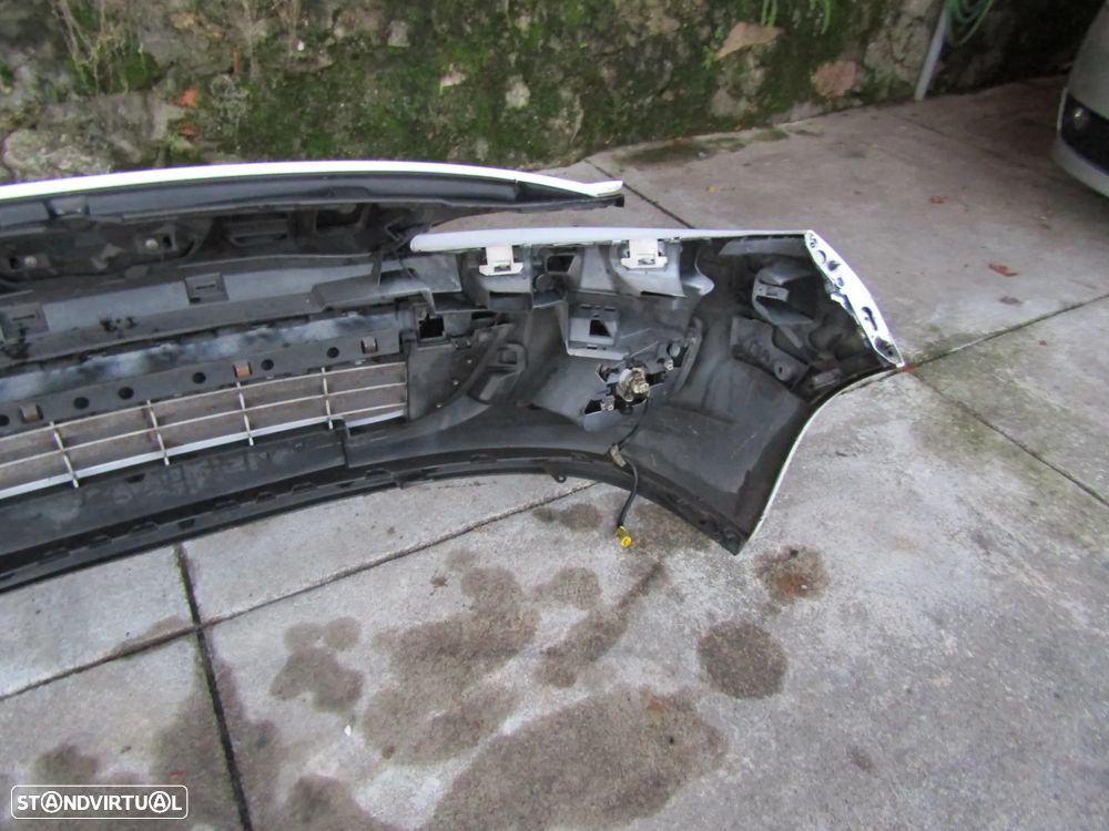 Para-choques Peugeot 207 ano 2010 a 2012(original) - 11