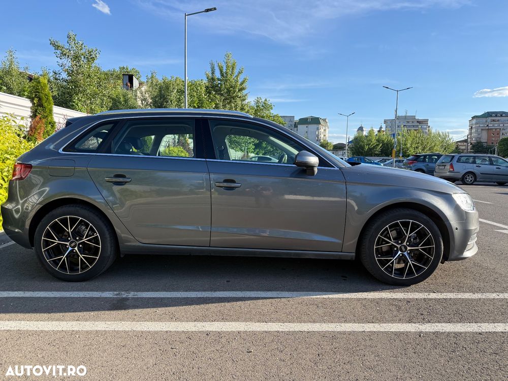 Audi A3 Sportback - 3