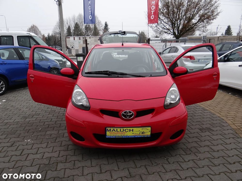Toyota Aygo Cool&Go - 13