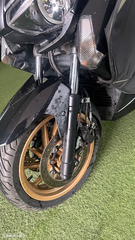 Yamaha X-Max Xmax400 full stock - 9
