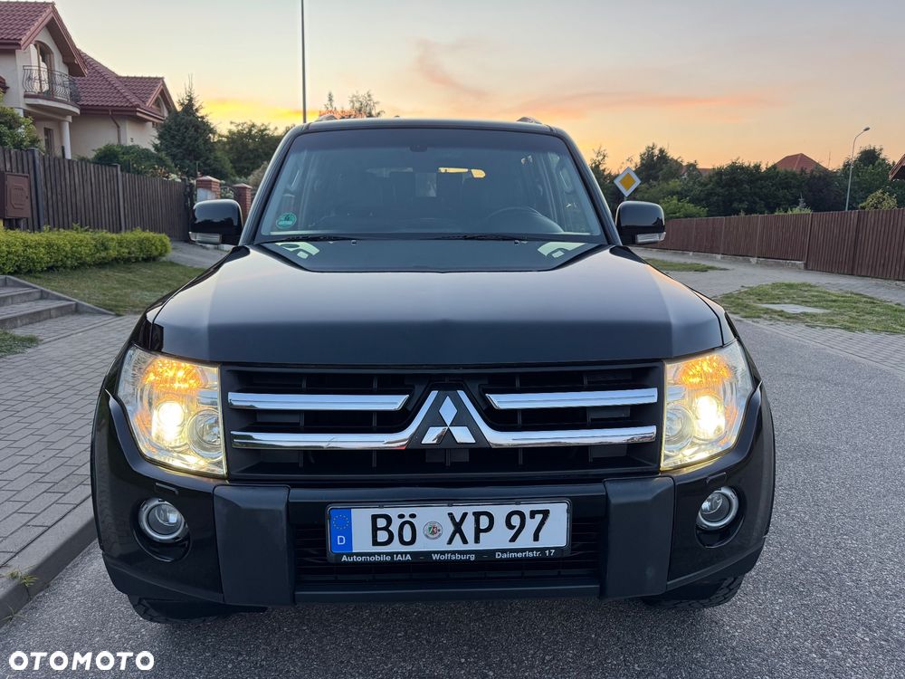 Mitsubishi Pajero 3.2 DI-D Automatik Intense - 11