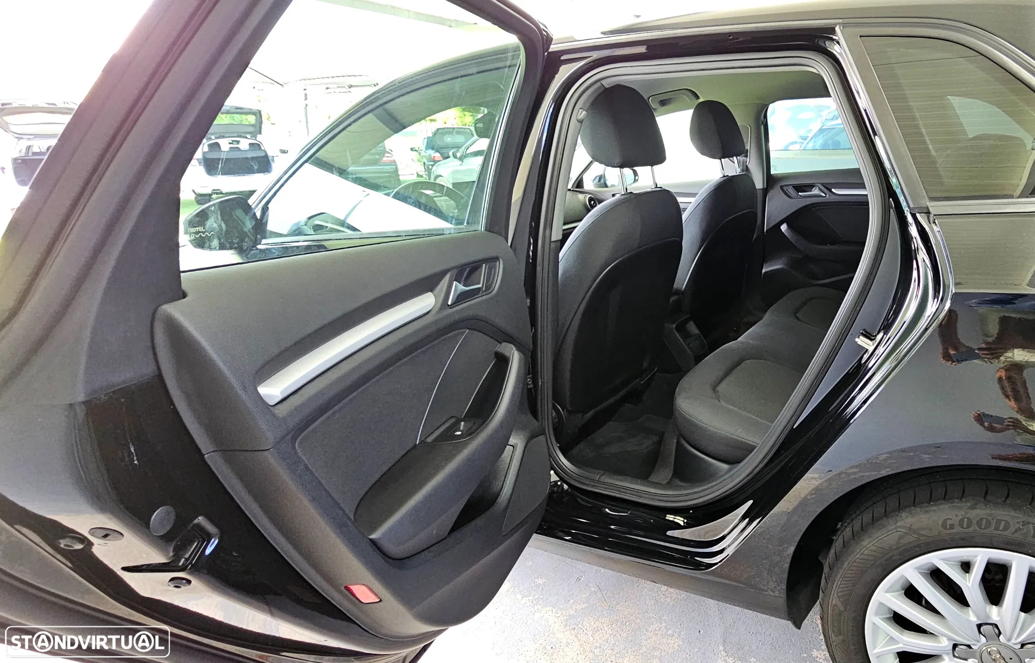 Audi A3 Sportback 1.6 TDI - 17
