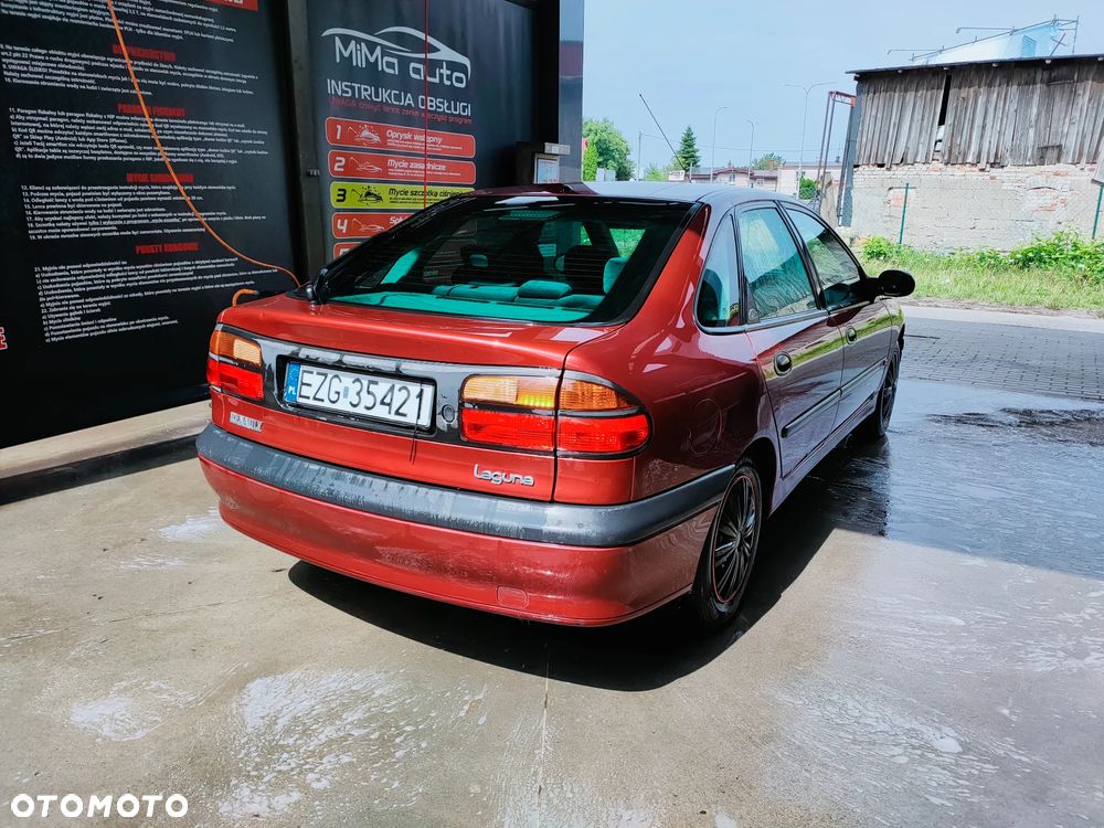 Renault Laguna - 10