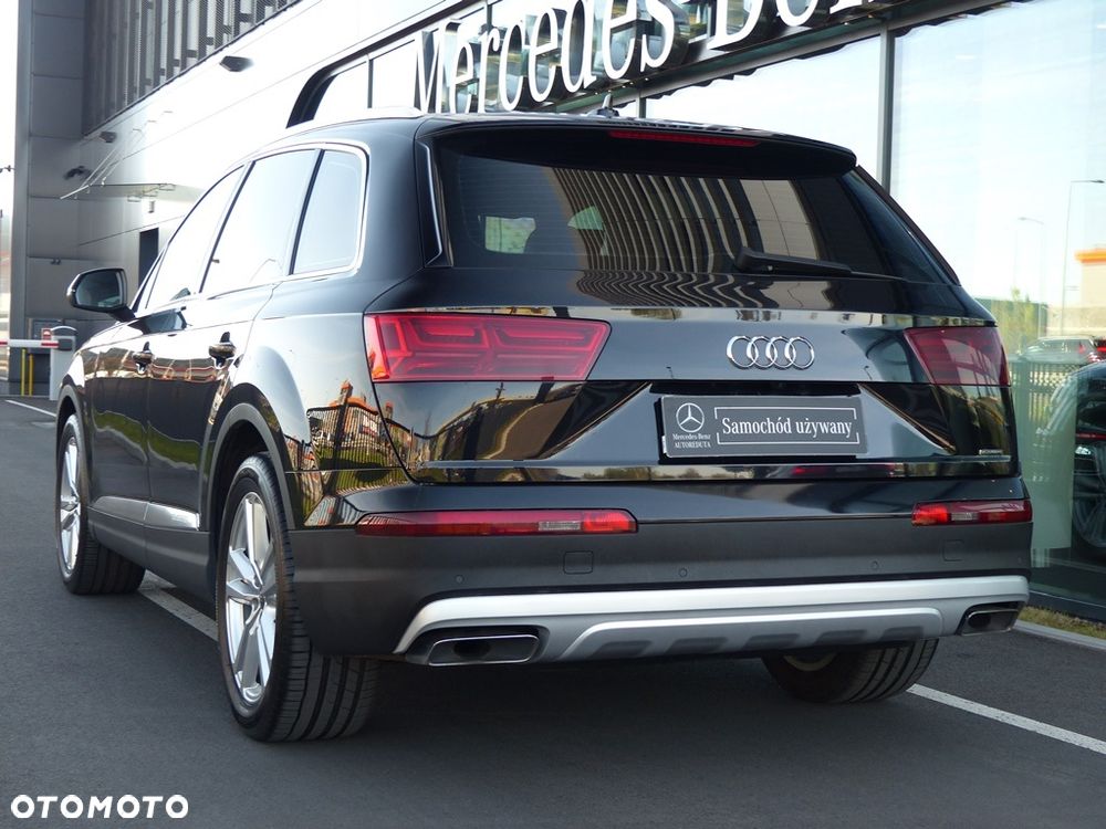 Audi Q7 - 7
