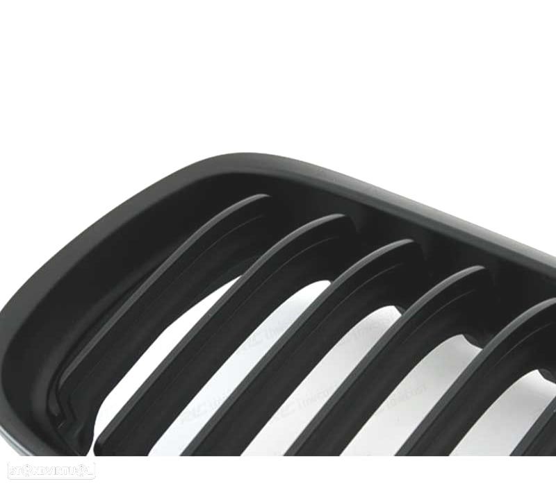 GRELHAS FRONTAIS BMW E90 E91 08-12 PRETO - 4