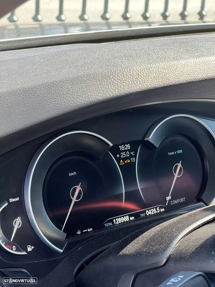 BMW 520 d Aut. Luxury Line - 31
