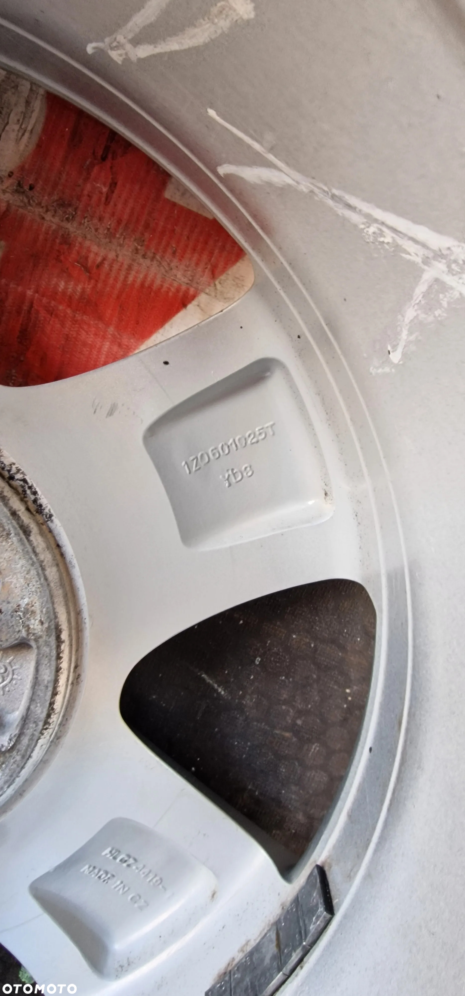 ALUFELGI SKODA OCTAVIA II Lift R16 ET50 5X112 - 13
