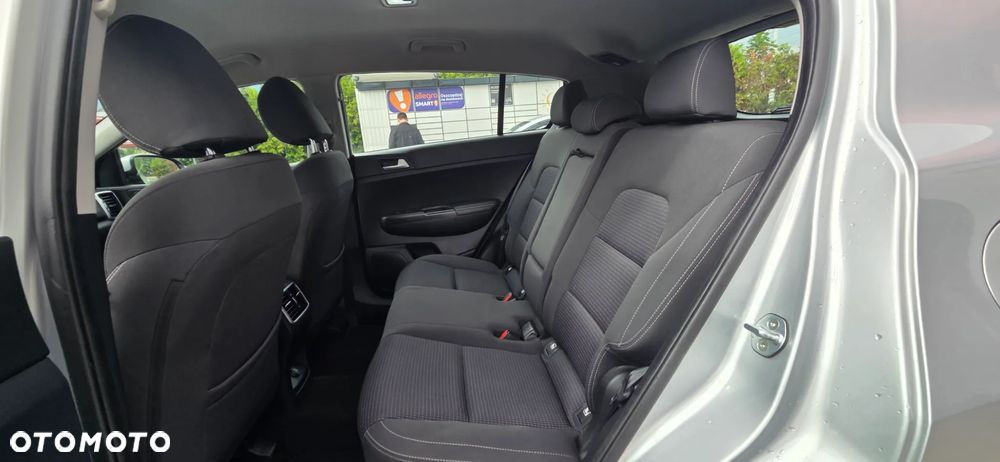 Kia Sportage 1.6 T-GDI AWD VISION - 33