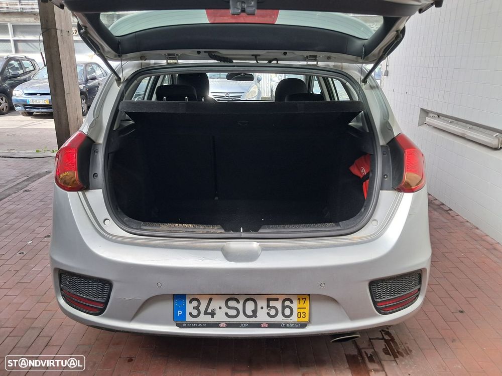 Kia Ceed 1.4 CRDi Nav Line - 13