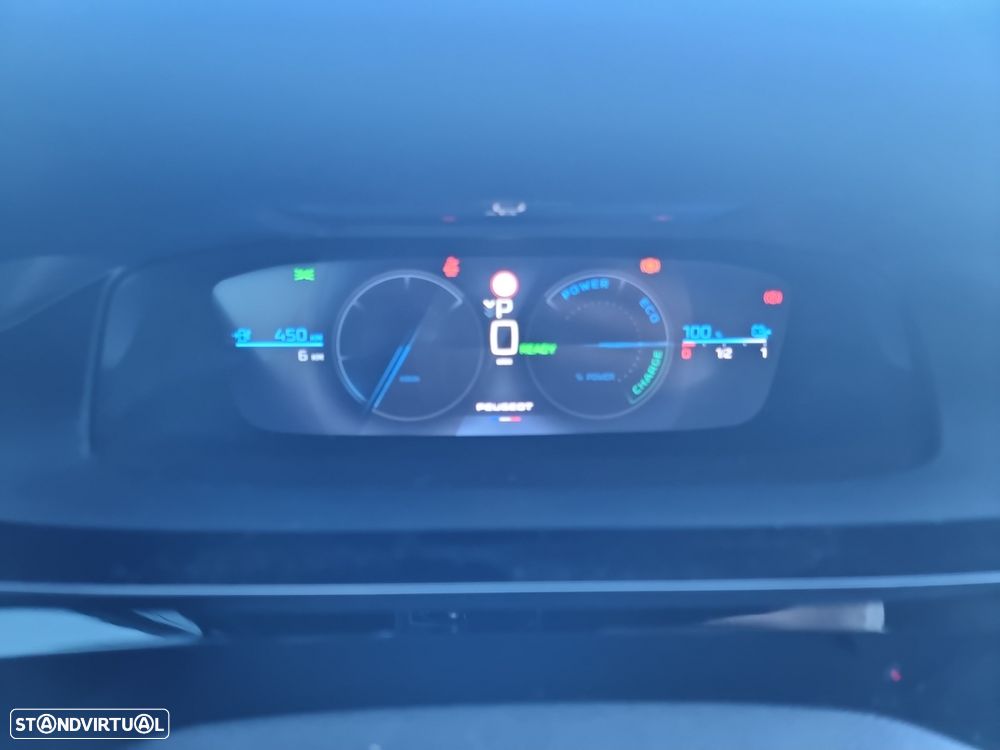 Peugeot E-408 58 kWh GT - 13