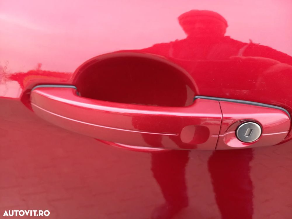 Ford Kuga 2.0 TDCi 4WD Powershift Titanium - 16