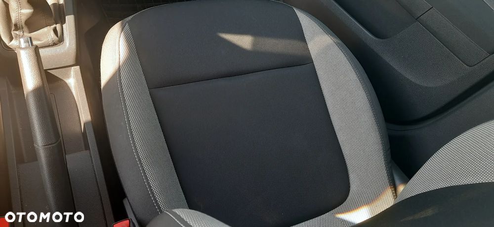 Skoda Fabia 1.0 TSI Active - 30