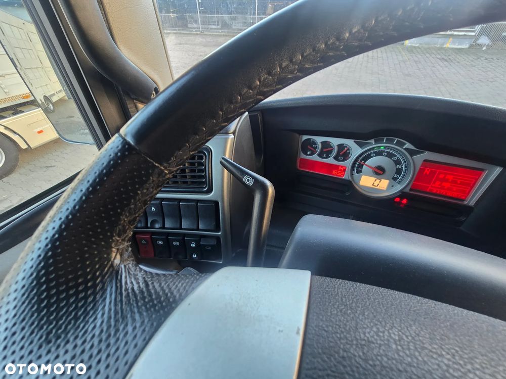 Renault MAGNUM DXI 520 EURO 5 - 29