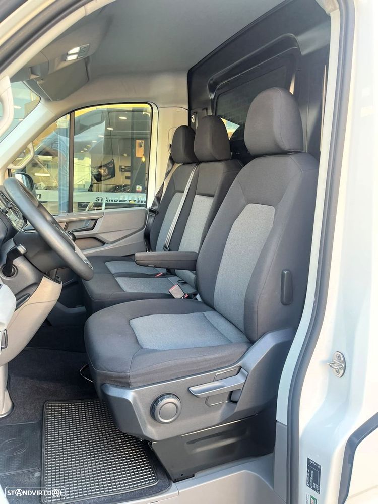 VW Crafter 35 2.0 TDI L4H3 Longo Tecto Alto - 13