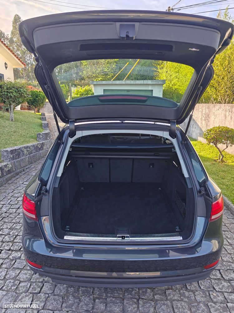 Audi A4 Avant 2.0 TDI Advance S tronic - 12