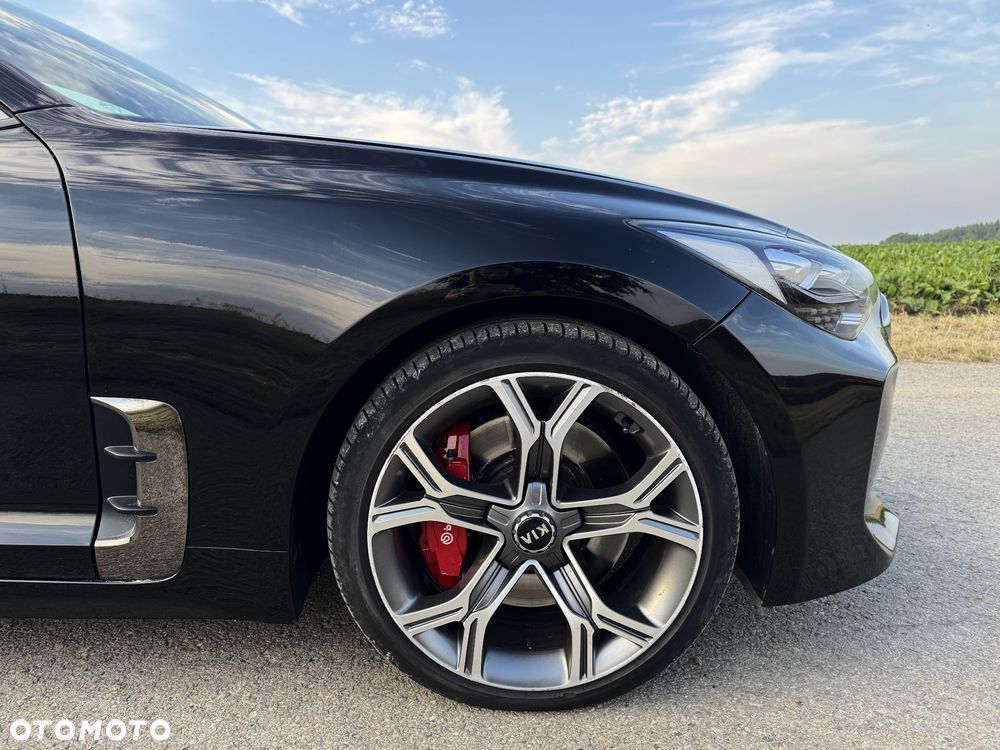 Kia Stinger 3.3 T-GDI V6 GT AWD - 8