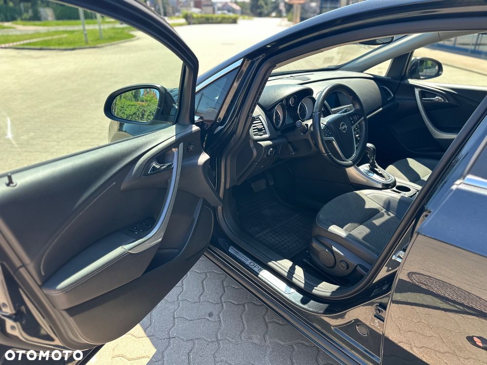 Opel Astra 2.0 CDTI Cosmo - 18