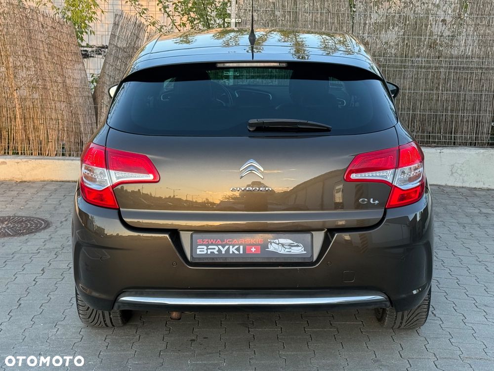 Citroën C4 VTi 120 Exclusive - 11