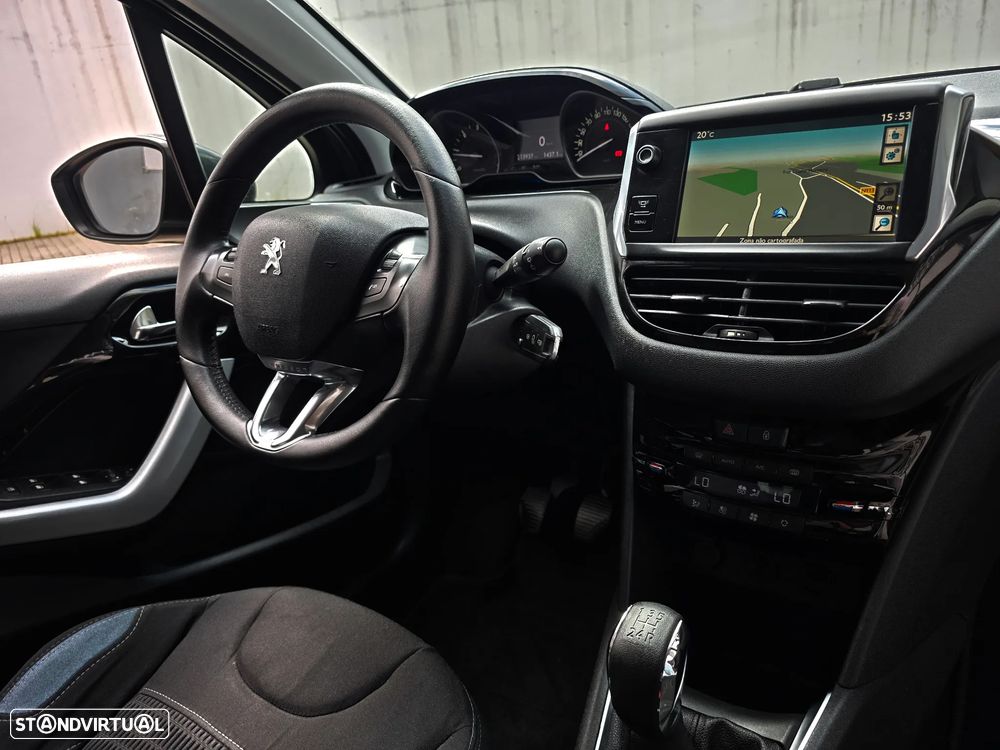 Peugeot 208 1.6 e-HDi Allure - 48