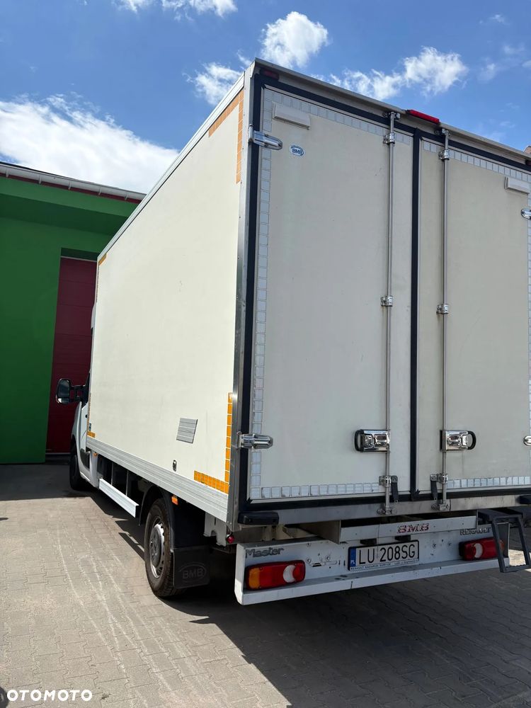 Renault Master 8EP izoterma kontener - 4