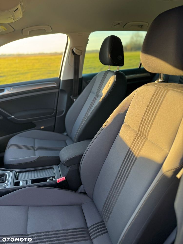 Volkswagen Golf 1.6 TDI BlueMotion Technology DSG Allstar - 8