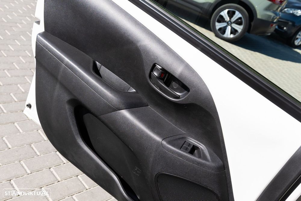 Peugeot 108 1.0 VTi Active - 11