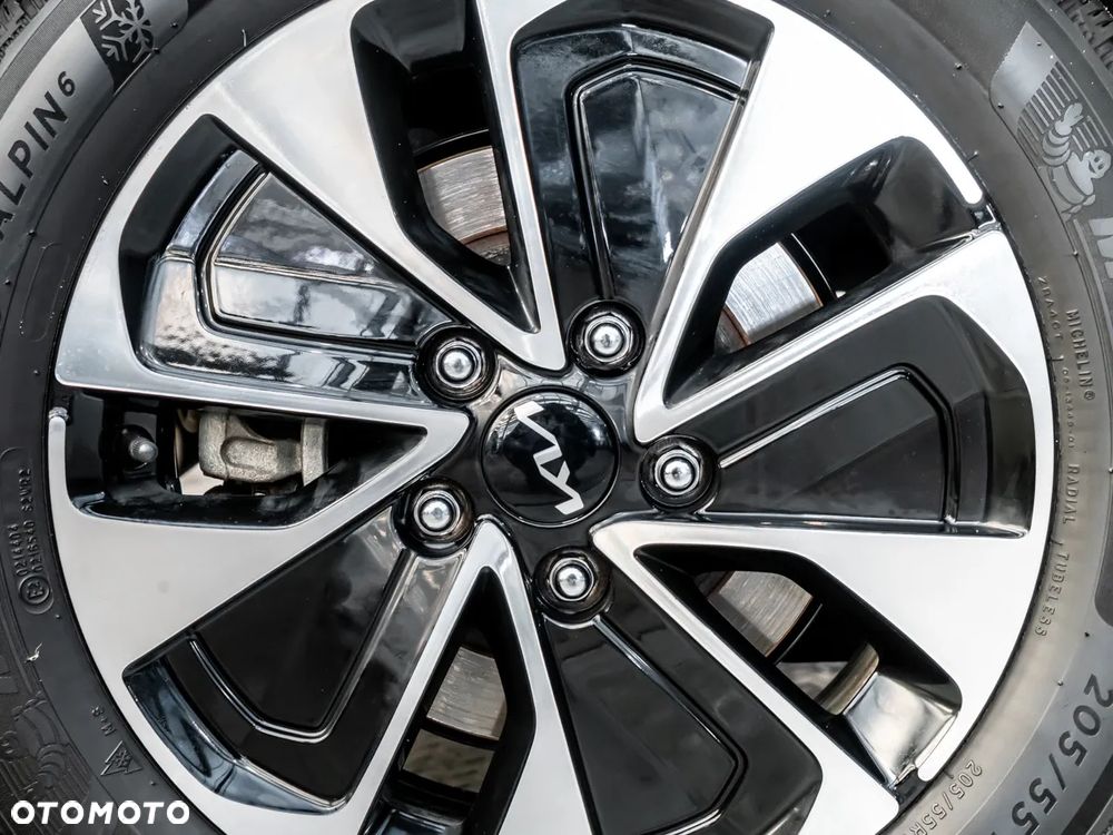 Kia Ceed 1.5 T-GDI Tribute - 13