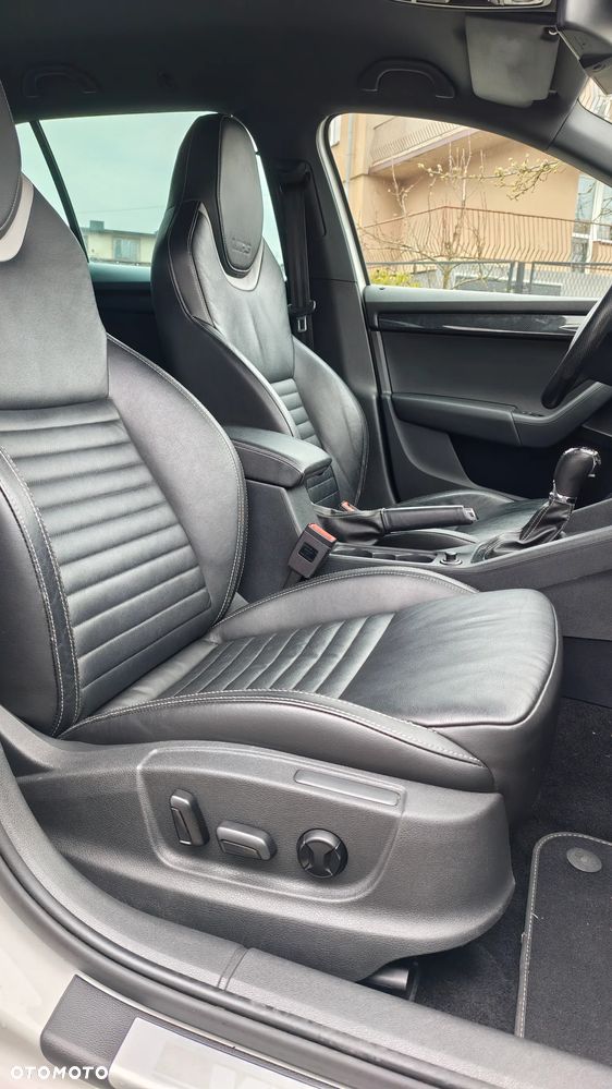 Skoda Octavia 2.0 TDI (Green tec) DSG RS - 29