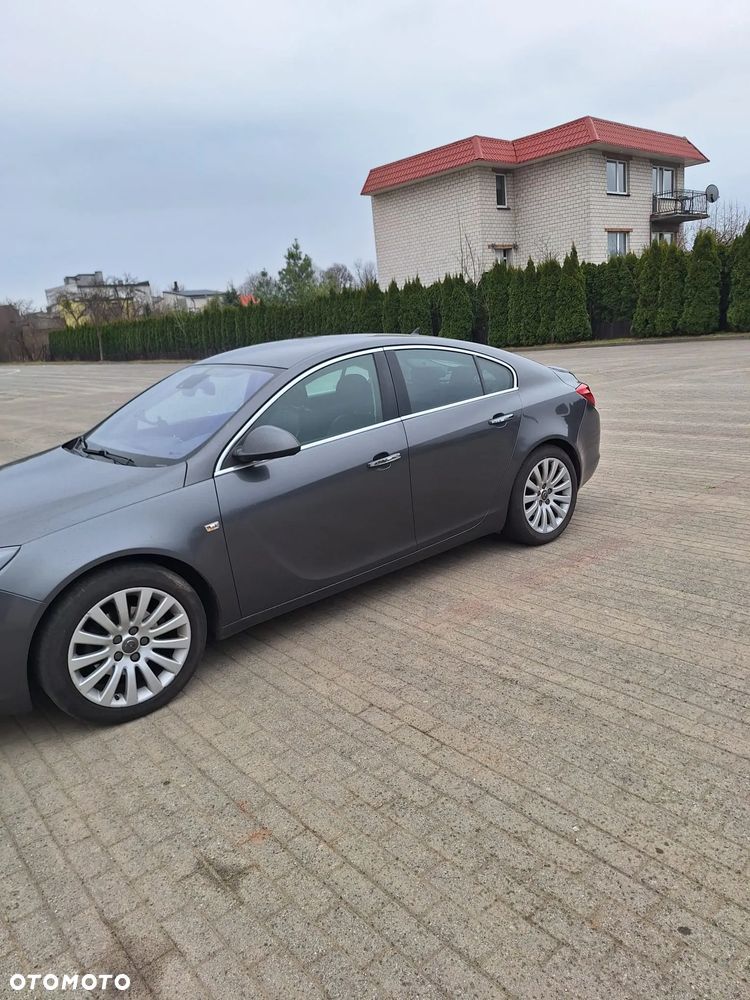 Opel Insignia 2.0 CDTI - 1