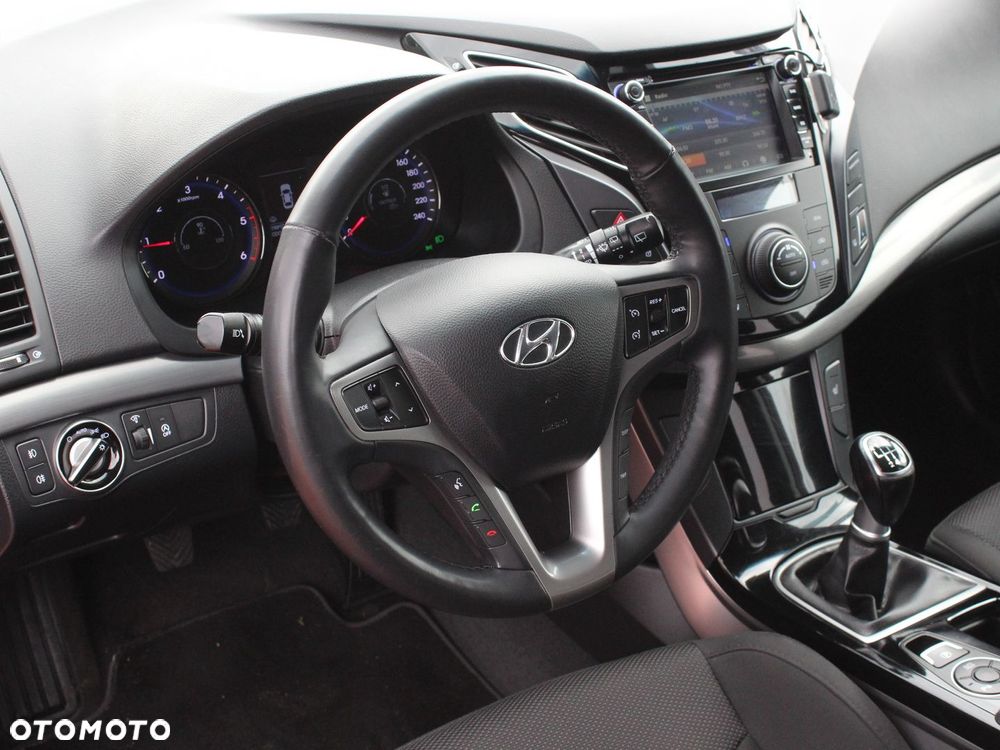 Hyundai i40 - 15